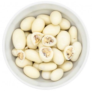 Грецкий орех в белом шоколаде Грецкий орех в белом шоколаде