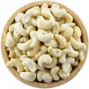 Кешью очищенный сырой КРУПНЫЙ (Вьетнам) Кешью очищенный сырой КРУПНЫЙ (Вьетнам)