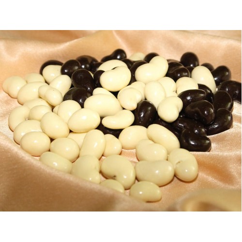 Кешью в черном шоколаде Кешью в черном шоколаде