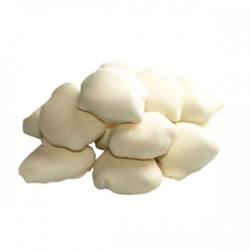 Чернослив в белом шоколаде